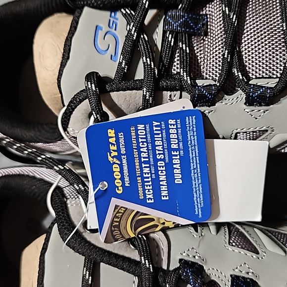 NWT MENS SNEAKERS BY SKETCHERS - Picture 2 of 5